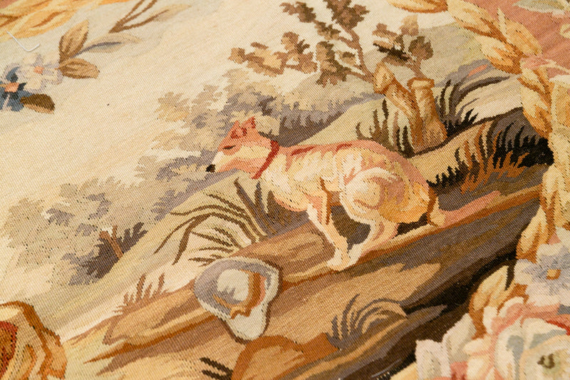 Tapiz Aubusson de lujo. Diseño floral clásico. Hecho a mano. Añade elegancia a cualquier habitación.