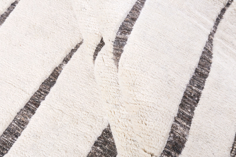 Tribal style handmade rug - Landscape white Stream