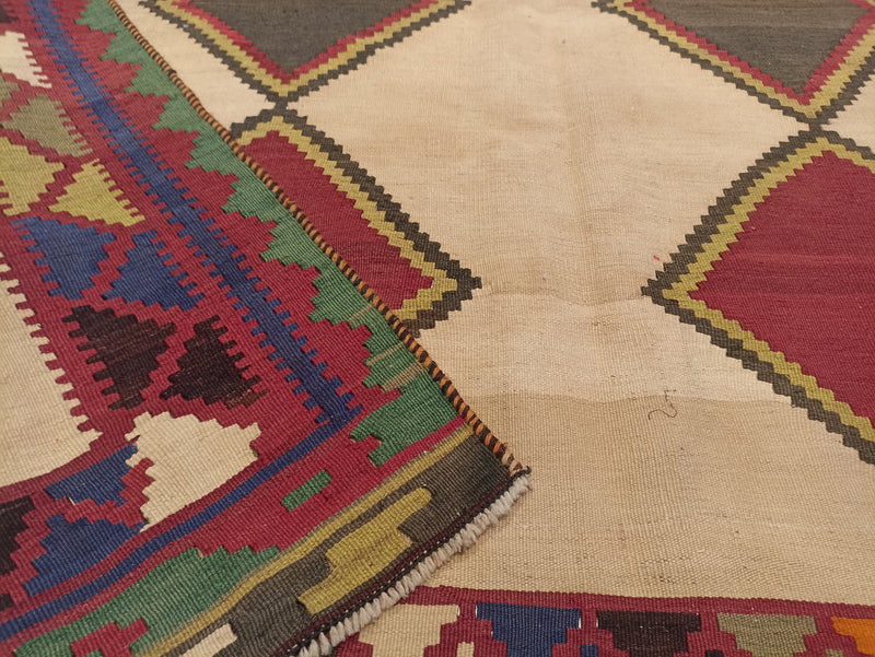Kilim Persa - 237x155cm