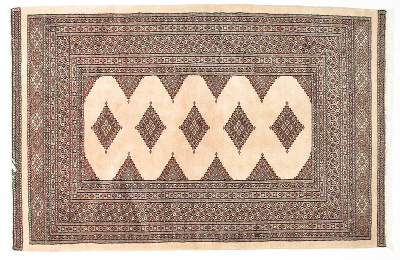 Lahore - 146x96cm
