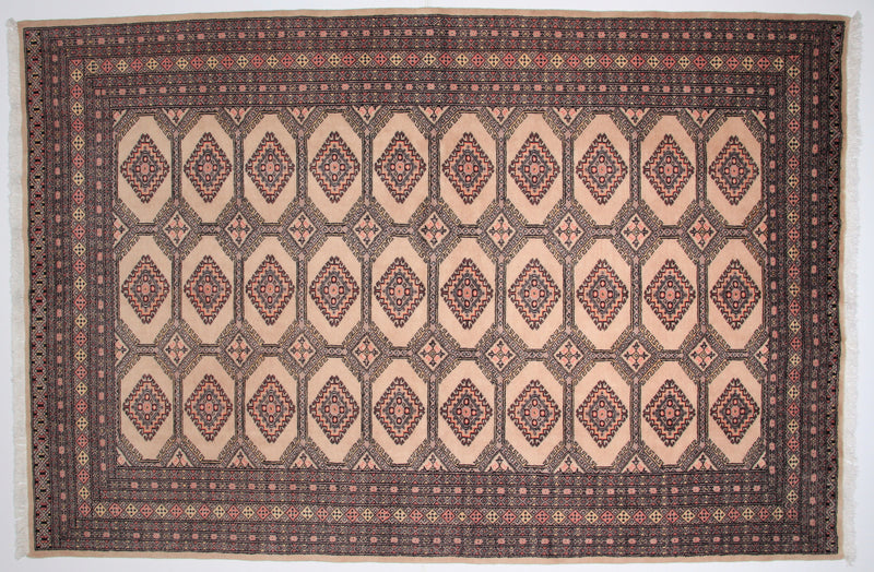 Lahore - 279x176cm