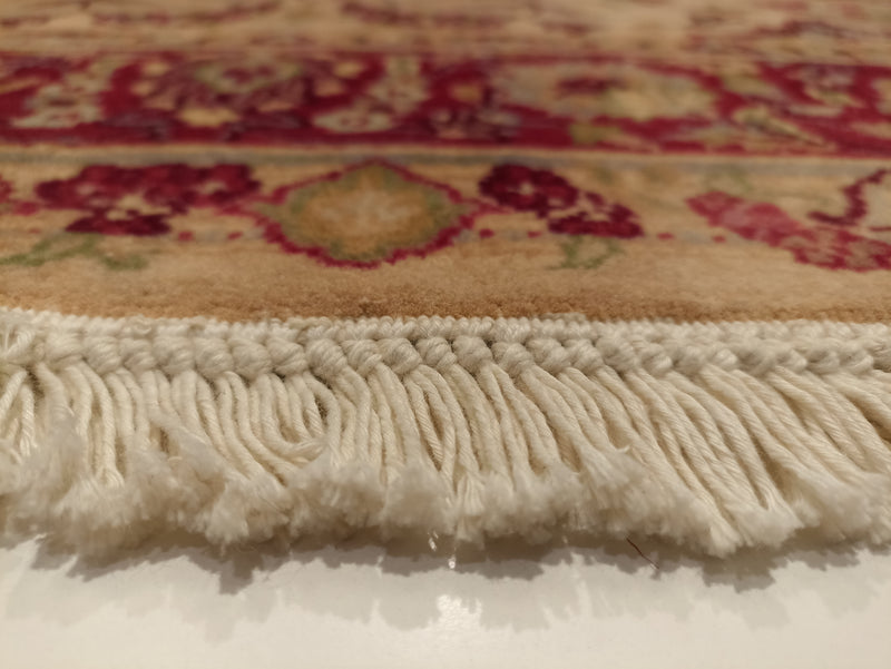 Classic oriental Tabriz rug - wool and silk - 198x139cm