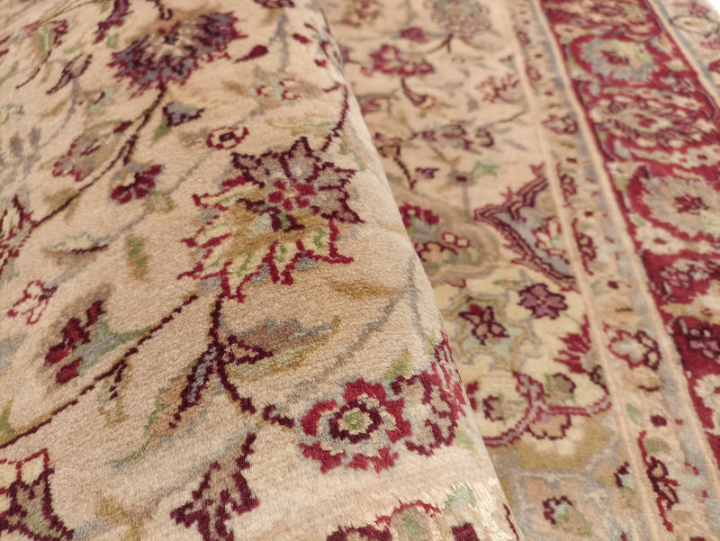 Classic oriental Tabriz rug - wool and silk - 198x139cm