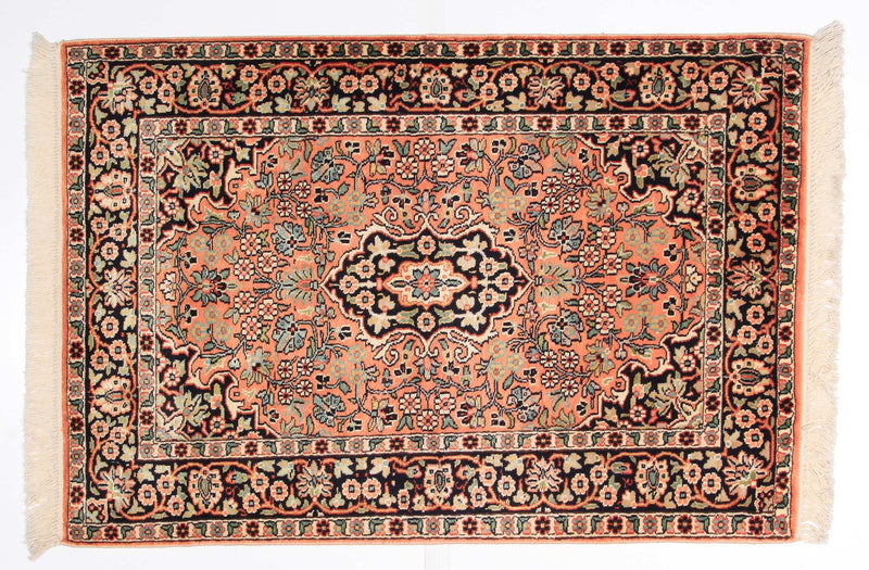 Classic Oriental Silk Rug - 94x66cm